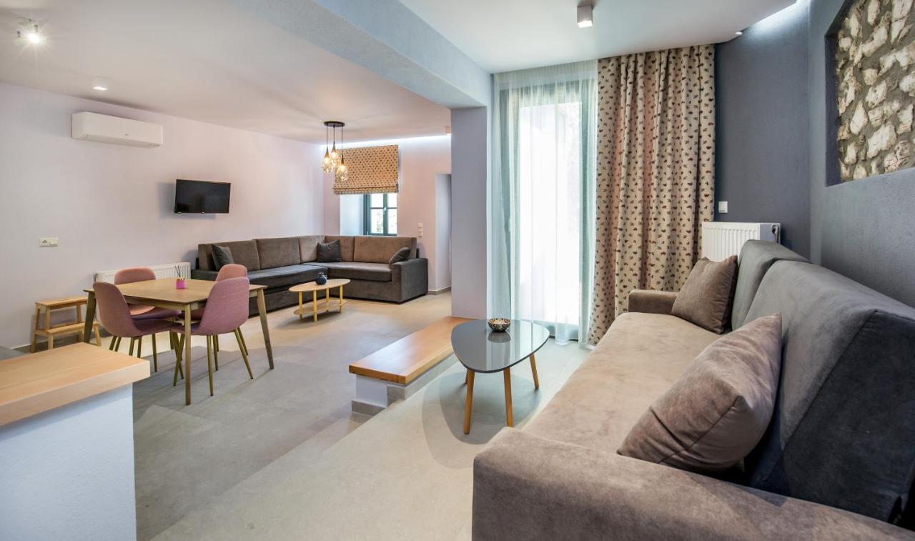 Appartement Oikos Daretsou à Theologos  Extérieur photo